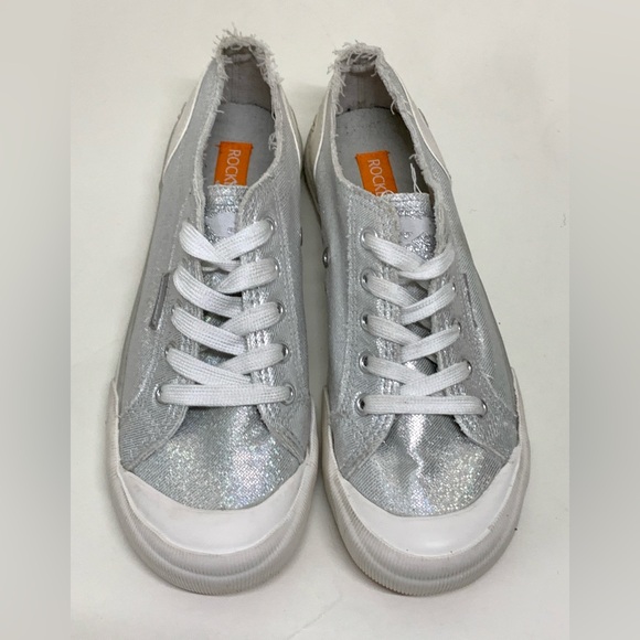 Women's 7.5 Rocket Dog Sparkly Metallic Silver Rubber Toe Lace Up Sneakers - Picture 4 of 16